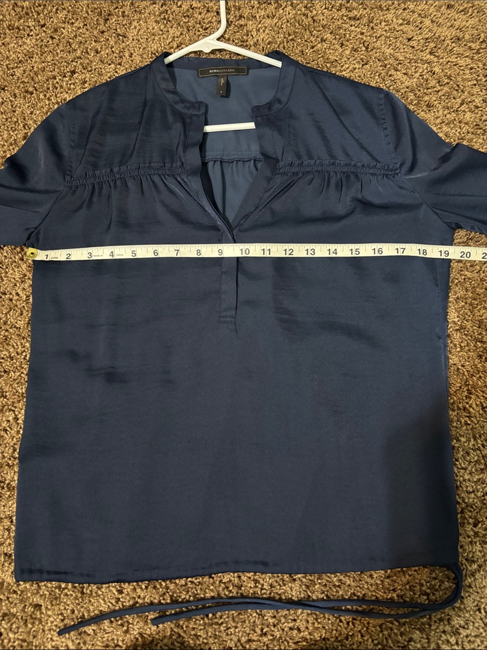 BCBG Blouse Navy Satin V-Neck Drawstring Waist Small 3/4 Sleeve - Picture 6 of 8